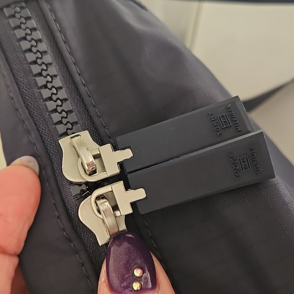TOMMY Hilfiger Backpack School Travel Bag Laptop - Picture 7 of 14